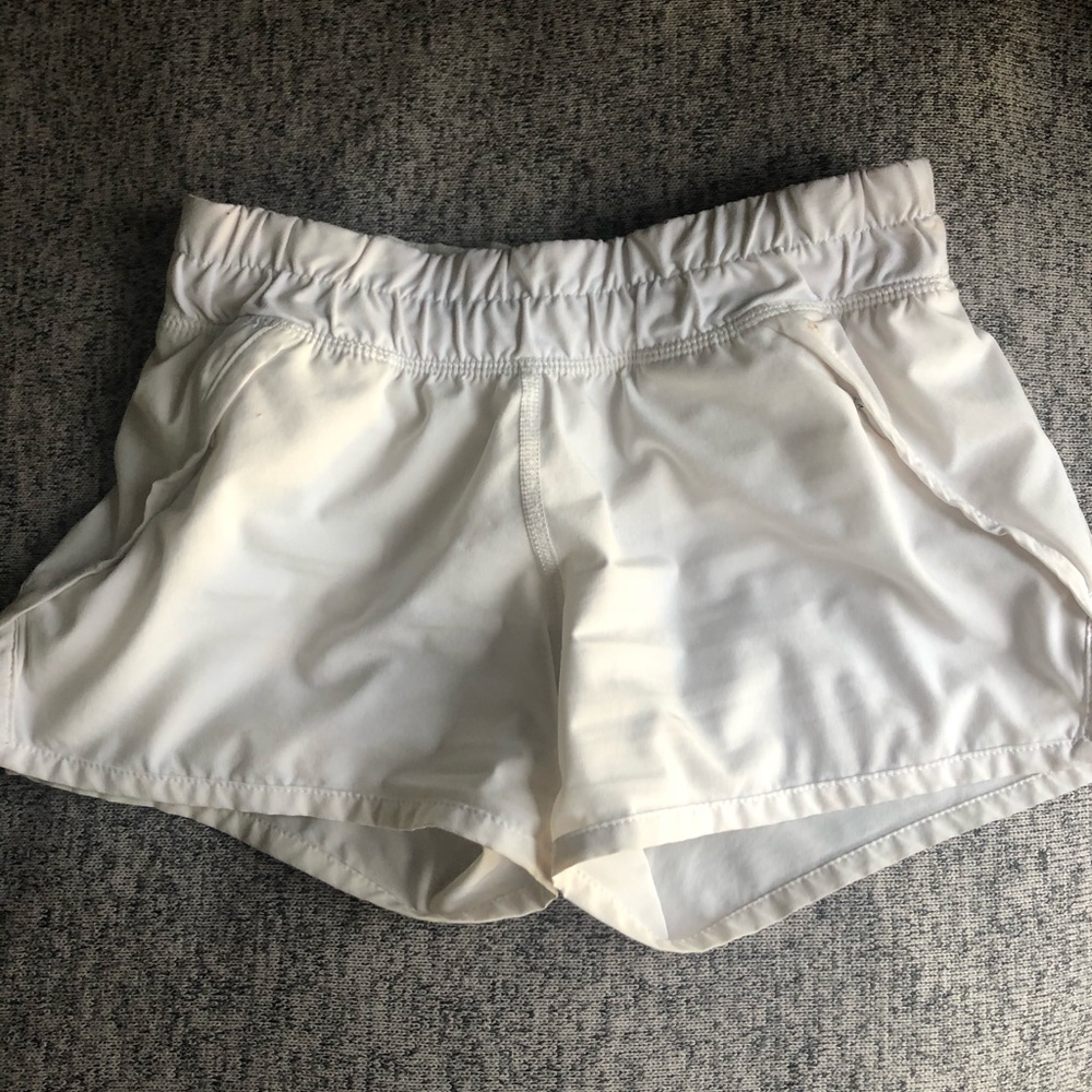 girls size 8 white Ivivva shorts